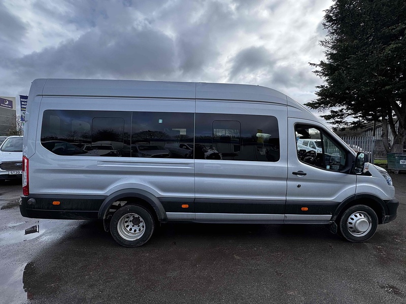Ford 2.0 460 EcoBlue Leader Minibus Double Cab 5dr Diesel Manual RWD L4 High Roof Euro 6 (s/s) (17 Seat, DRW) (130 ps) Minibus Manual Diesel