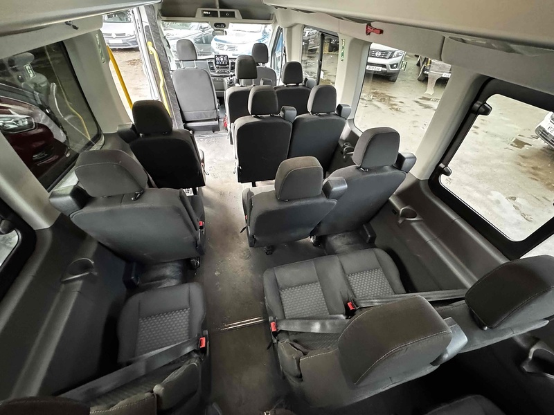 Ford 2.0 460 EcoBlue Leader Minibus Double Cab 5dr Diesel Manual RWD L4 High Roof Euro 6 (s/s) (17 Seat, DRW) (130 ps) Minibus Manual Diesel