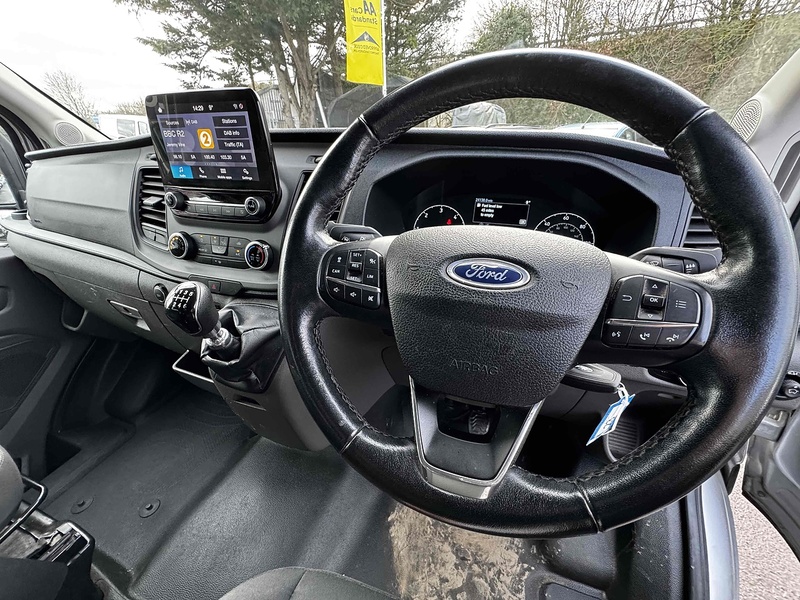 Ford 2.0 460 EcoBlue Leader Minibus Double Cab 5dr Diesel Manual RWD L4 High Roof Euro 6 (s/s) (17 Seat, DRW) (130 ps) Minibus Manual Diesel