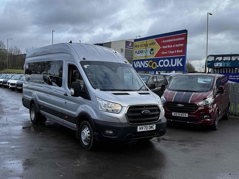 Ford 2.0 460 EcoBlue Leader Minibus Double Cab 5dr Diesel Manual RWD L4 High Roof Euro 6 (s/s) (17 Seat, DRW) (130 ps) Minibus Manual Diesel