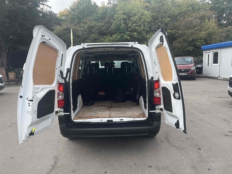 Toyota 1.5 BlueHDi Icon Long Panel Van 5dr Diesel Manual LWB Euro 6 (s/s) (100 bhp)