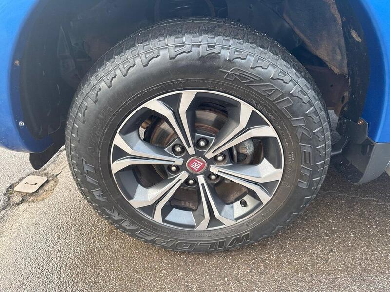 Fiat 2.4D LX Pickup Double Cab 4dr Diesel Manual 4WD Euro 6 (Euro 6) (180 ps) Pickup Manual Diesel