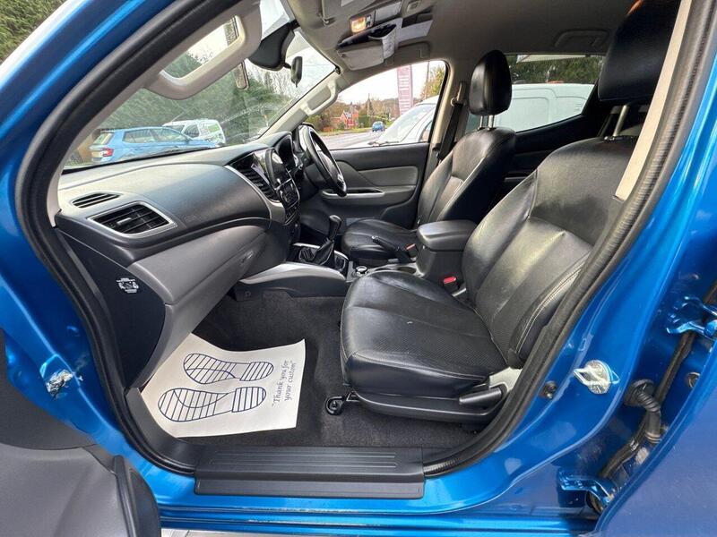 Fiat 2.4D LX Pickup Double Cab 4dr Diesel Manual 4WD Euro 6 (Euro 6) (180 ps) Pickup Manual Diesel