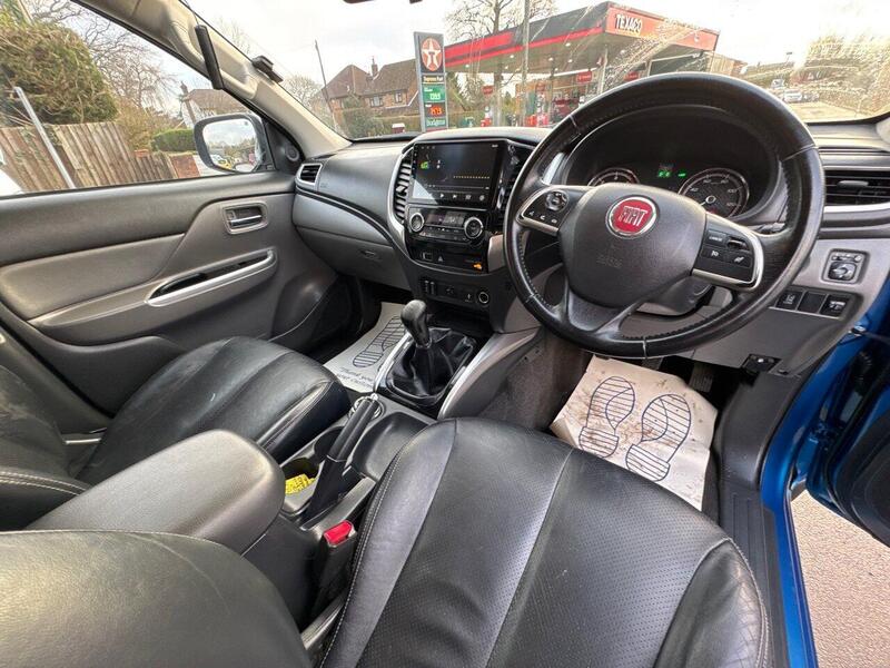 Fiat 2.4D LX Pickup Double Cab 4dr Diesel Manual 4WD Euro 6 (Euro 6) (180 ps) Pickup Manual Diesel