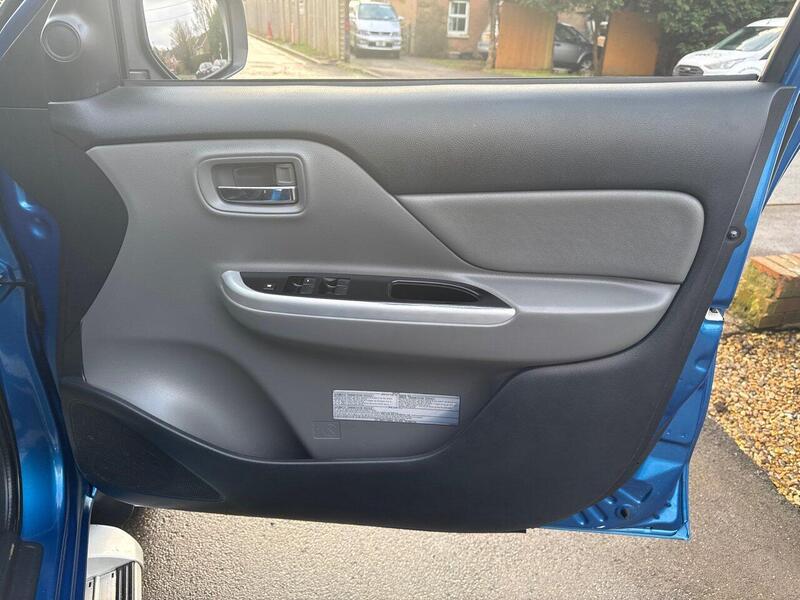 Fiat 2.4D LX Pickup Double Cab 4dr Diesel Manual 4WD Euro 6 (Euro 6) (180 ps) Pickup Manual Diesel