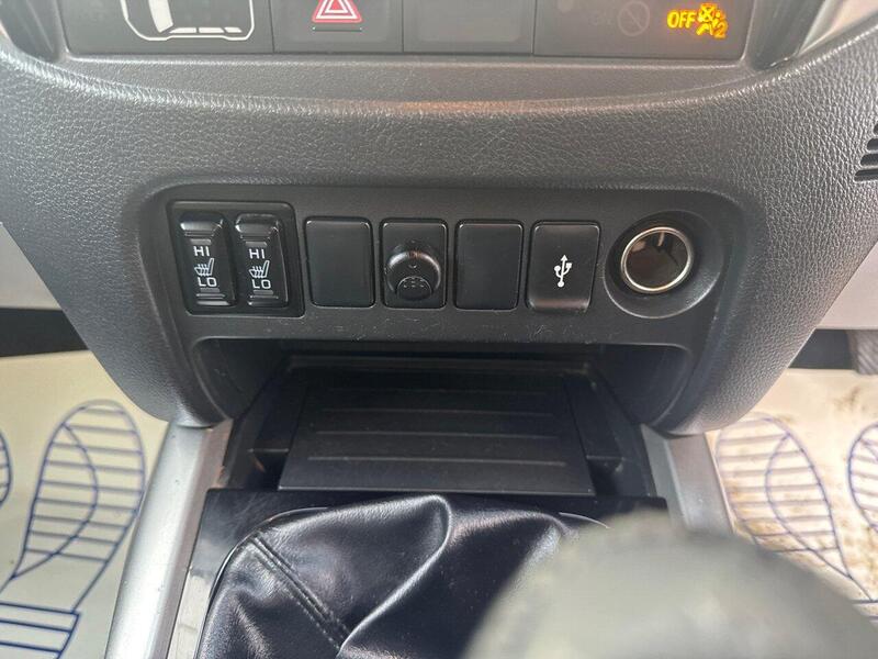 Fiat 2.4D LX Pickup Double Cab 4dr Diesel Manual 4WD Euro 6 (Euro 6) (180 ps) Pickup Manual Diesel