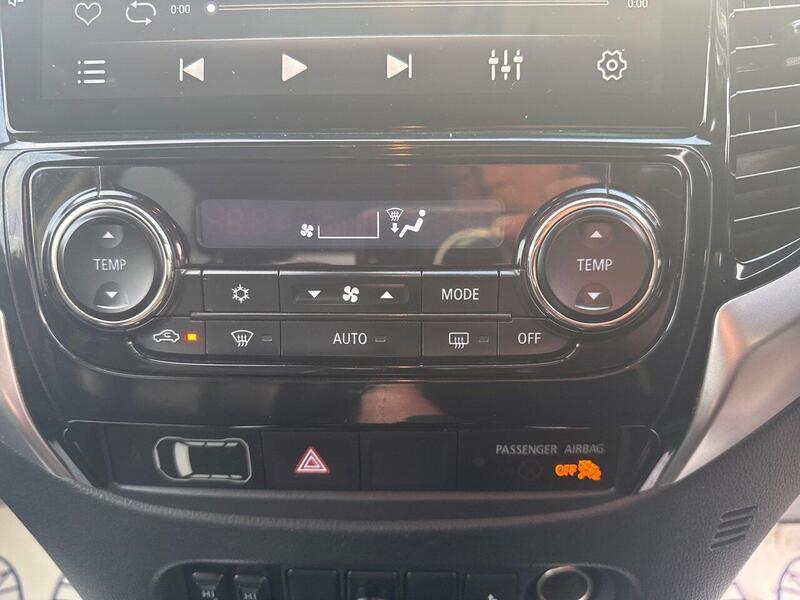 Fiat 2.4D LX Pickup Double Cab 4dr Diesel Manual 4WD Euro 6 (Euro 6) (180 ps) Pickup Manual Diesel