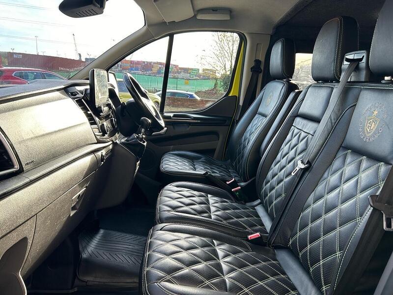 Ford 2.0 300 EcoBlue Limited Crew Van 5dr Diesel Manual L1 H1 Euro 6 (130 ps)