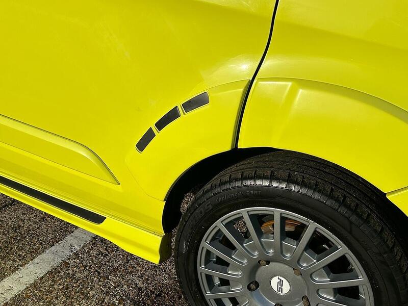 Ford 2.0 300 EcoBlue Limited Crew Van 5dr Diesel Manual L1 H1 Euro 6 (130 ps)