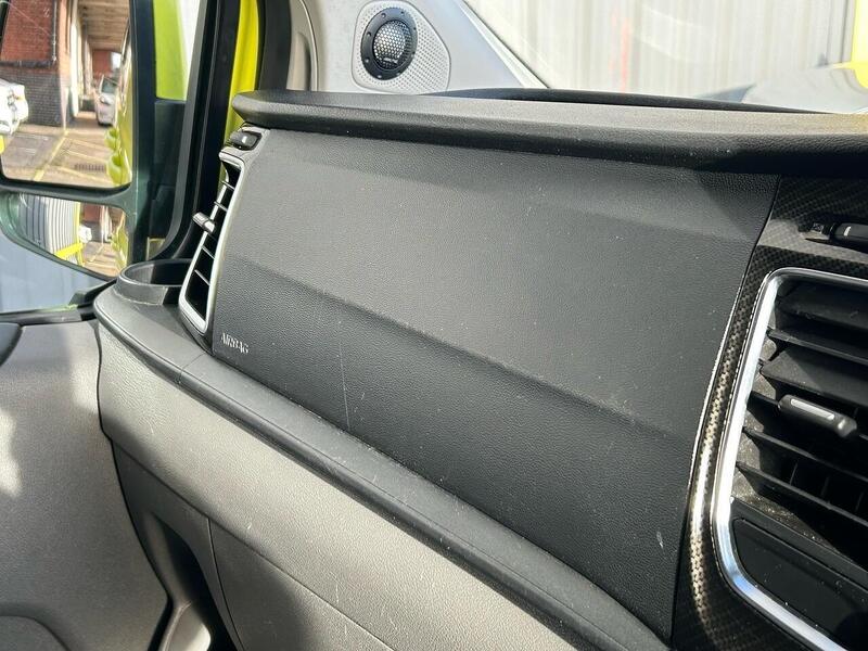 Ford 2.0 300 EcoBlue Limited Crew Van 5dr Diesel Manual L1 H1 Euro 6 (130 ps)