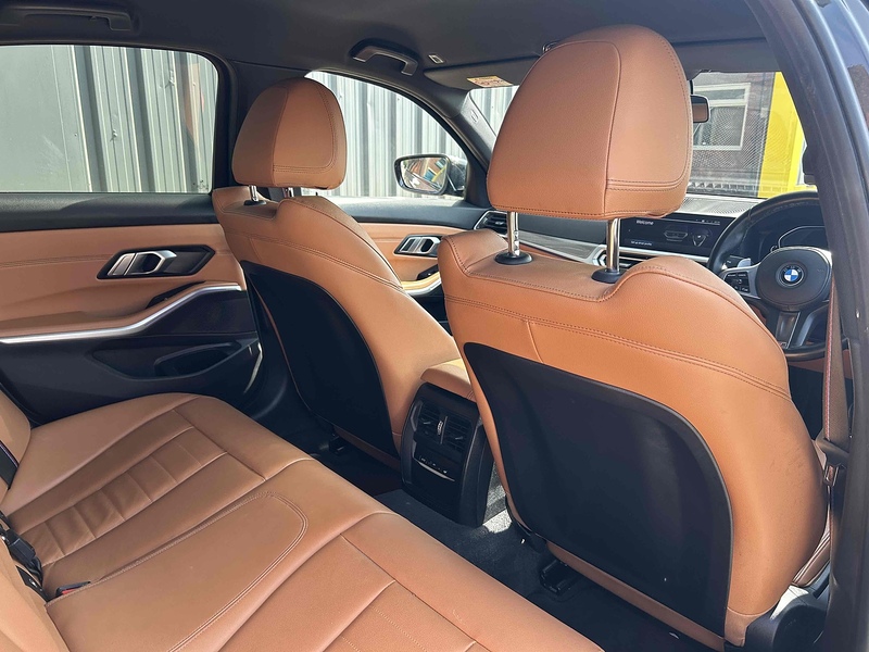 BMW 2.0 330e 12kWh M Sport Plus Edition Saloon 4dr Petrol Plug-in Hybrid Auto Euro 6 (s/s) (292 ps)