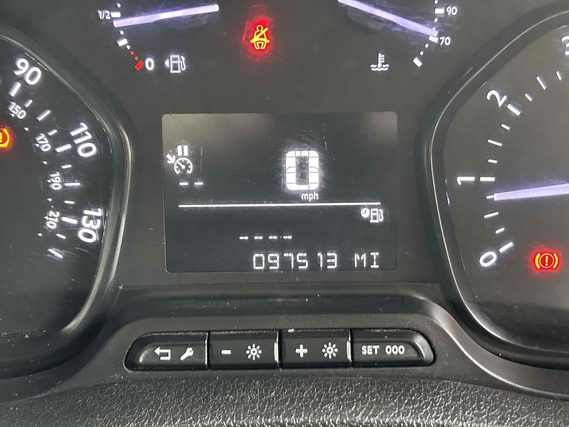 Toyota 2.0D Shuttle Long MPV 5dr Diesel Manual LWB Euro 6 (s/s) (9 Seat) (150 ps)