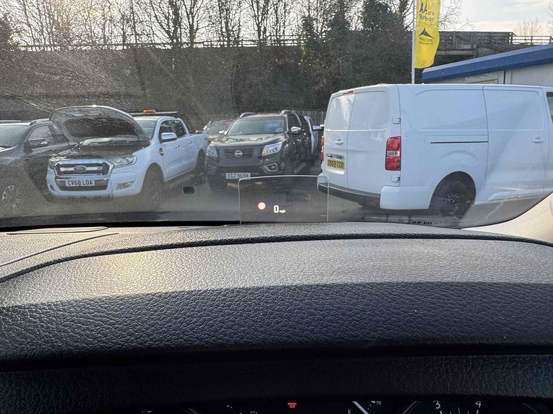 Vauxhall 2.0 Turbo D 3100 Elite Panel Van 5dr Diesel Auto L1 H1 Euro 6 (s/s) (180 ps) Panel Van Automatic Diesel