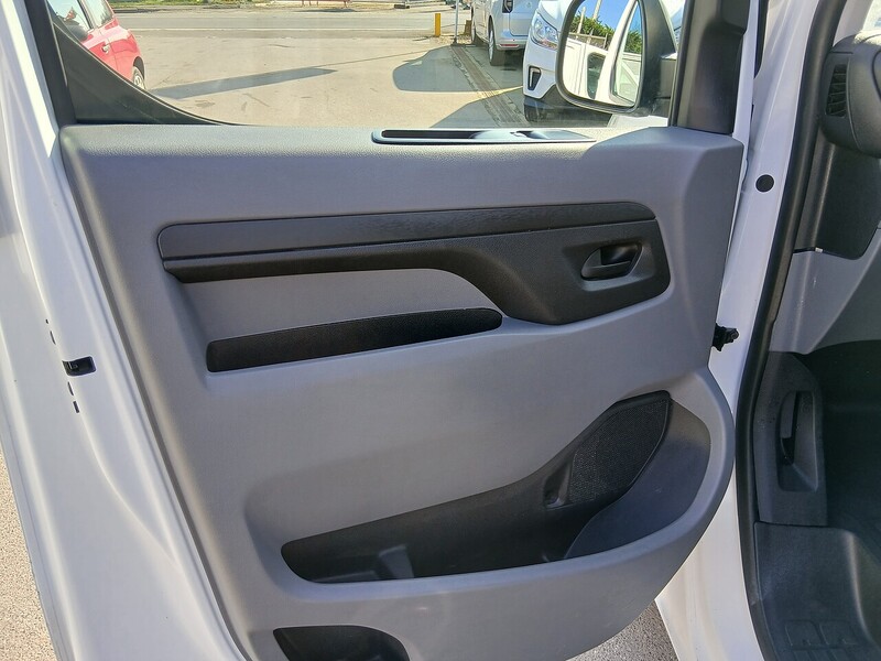 Vauxhall 1.5 Turbo D 2900 Dynamic Panel Van 6dr Diesel Manual L2 H1 Euro 6 (s/s) (100 ps)