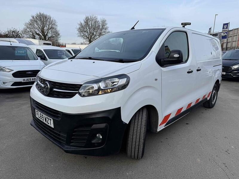 Vauxhall 1.5 Turbo D 2900 Edition Panel Van 5dr Diesel Manual L1 H1 Euro 6 (s/s) (100 ps) Panel Van Manual Diesel Panel Van Manual Diesel