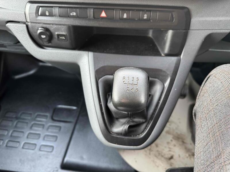 Vauxhall 1.5 Turbo D 2900 Edition Panel Van 5dr Diesel Manual L1 H1 Euro 6 (s/s) (100 ps) Panel Van Manual Diesel Panel Van Manual Diesel