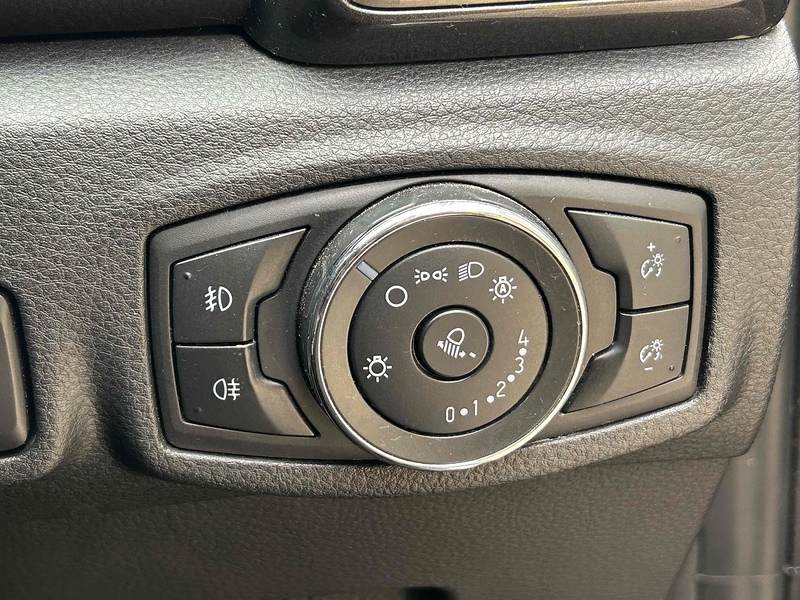 Ford 2.0 EcoBlue Wildtrak Pickup Double Cab 4dr Diesel Auto 4WD Euro 6 (s/s) (213 ps) Pickup Automatic Diesel Pickup Automatic Diesel