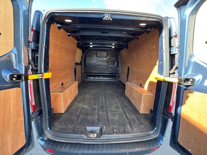 Ford 2.0 300 EcoBlue Limited Panel Van 5dr Diesel Manual L2 H1 Euro 6 (s/s) (130 ps) Panel Van Manual Diesel Panel Van Manual Diesel Panel Van Manual Diese