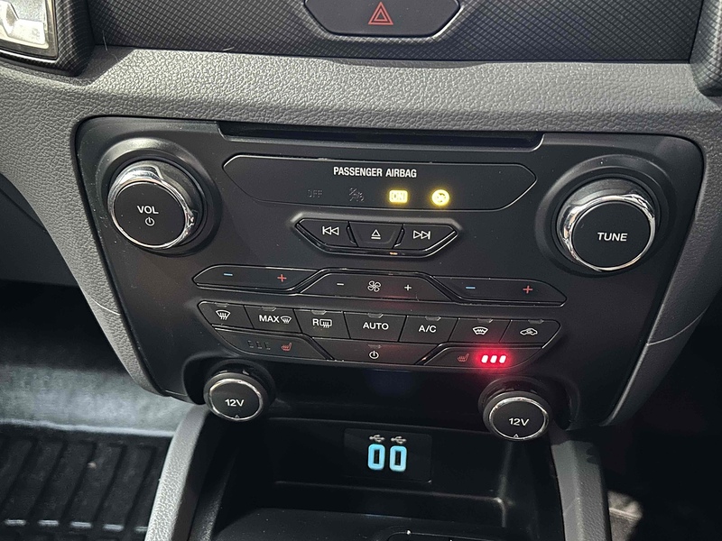 Ford 3.2 TDCi Wildtrak Pickup Double Cab 4dr Diesel Auto 4WD Euro 5 (200 ps)