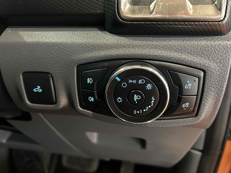 Ford 3.2 TDCi Wildtrak Pickup Double Cab 4dr Diesel Auto 4WD Euro 5 (200 ps)