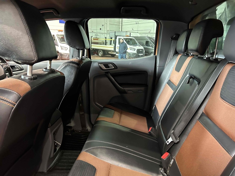 Ford 3.2 TDCi Wildtrak Pickup Double Cab 4dr Diesel Auto 4WD Euro 5 (200 ps)