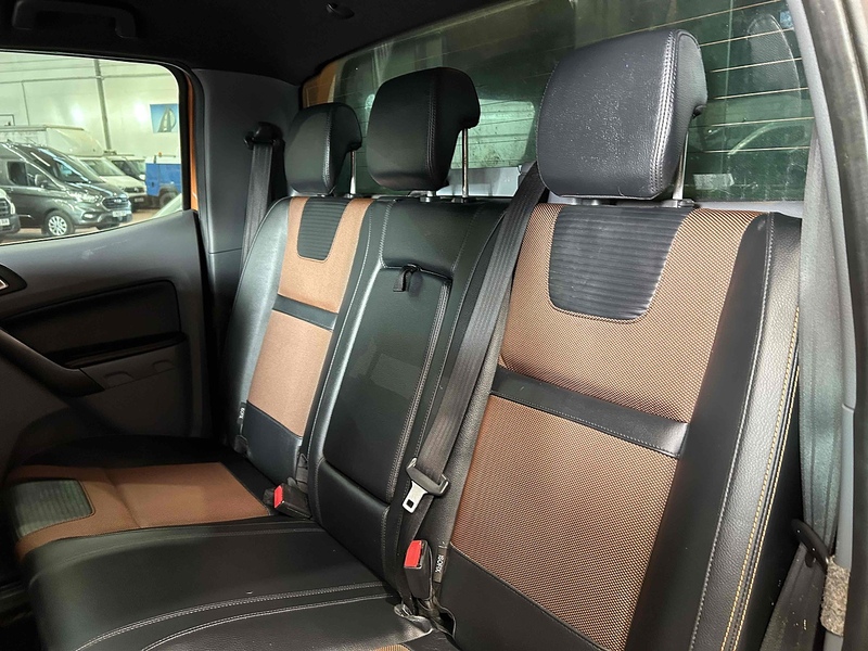 Ford 3.2 TDCi Wildtrak Pickup Double Cab 4dr Diesel Auto 4WD Euro 5 (200 ps)