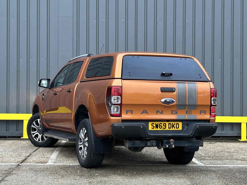 Ford 3.2 TDCi Wildtrak Pickup Double Cab 4dr Diesel Auto 4WD Euro 5 (200 ps)