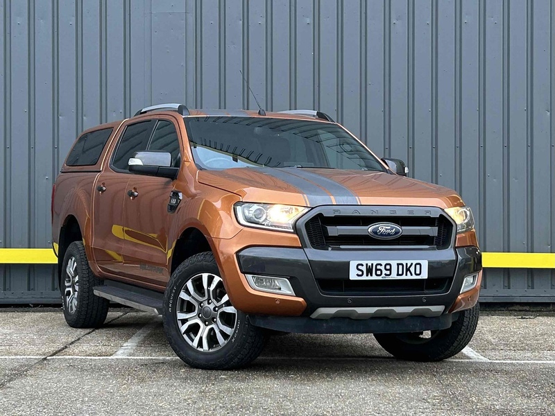 Ford 3.2 TDCi Wildtrak Pickup Double Cab 4dr Diesel Auto 4WD Euro 5 (200 ps)