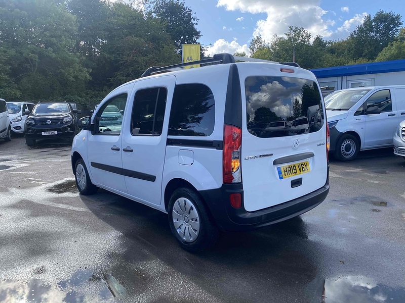 Mercedes-Benz 1.5 109 CDI PRO Tourer 5dr Diesel Manual L2 Euro 6 (s/s) (5 Seat) (94 ps)