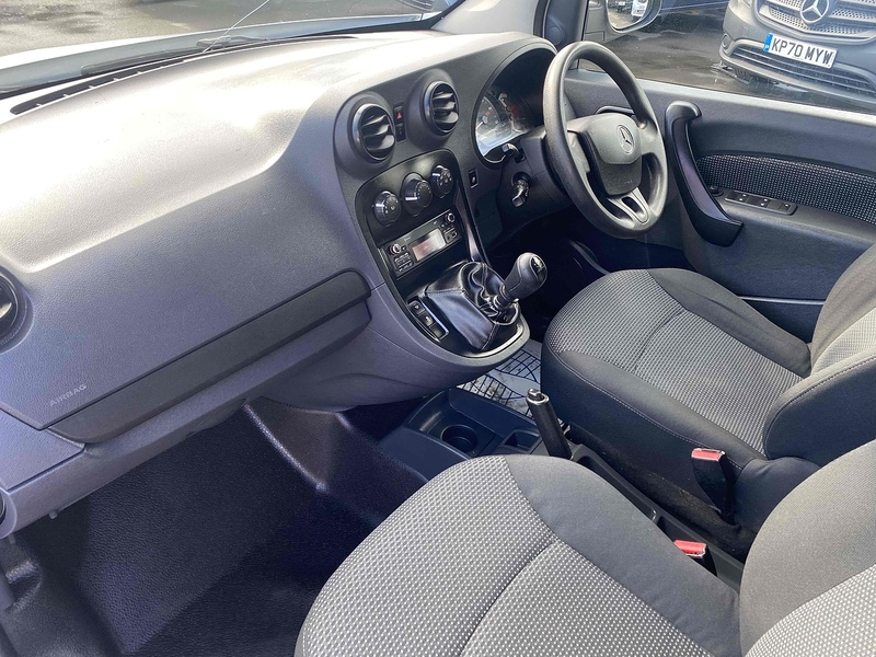 Mercedes-Benz 1.5 109 CDI PRO Tourer 5dr Diesel Manual L2 Euro 6 (s/s) (5 Seat) (94 ps)