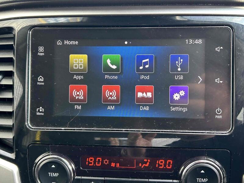 Mitsubishi DI-D DC Barbarian X Pickup 2.2 Automatic Diesel Pickup Automatic Diesel Pickup Automatic Diesel