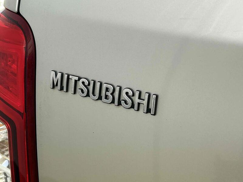 Mitsubishi DI-D DC Barbarian X Pickup 2.2 Automatic Diesel Pickup Automatic Diesel Pickup Automatic Diesel