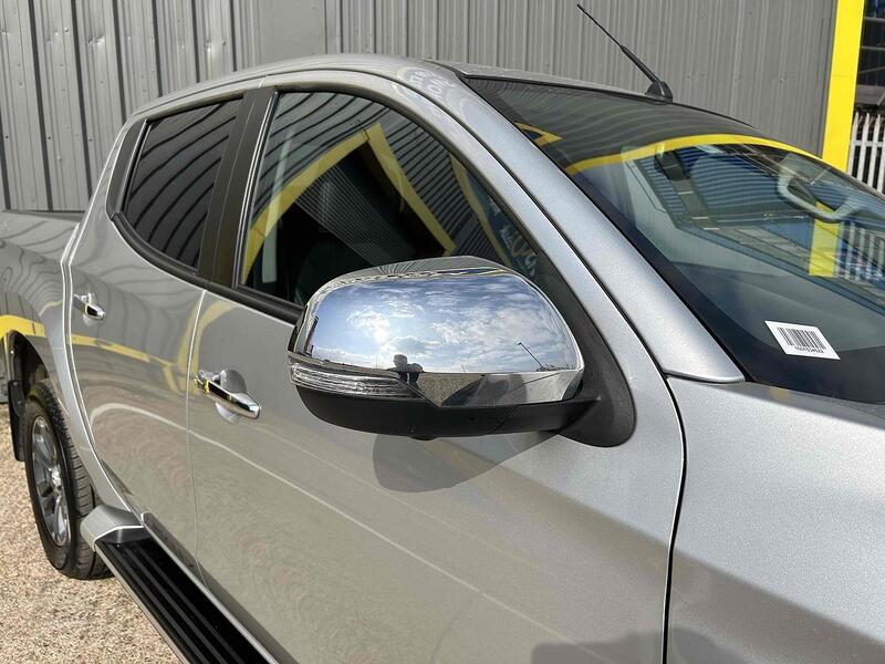 Mitsubishi DI-D DC Barbarian X Pickup 2.2 Automatic Diesel Pickup Automatic Diesel Pickup Automatic Diesel