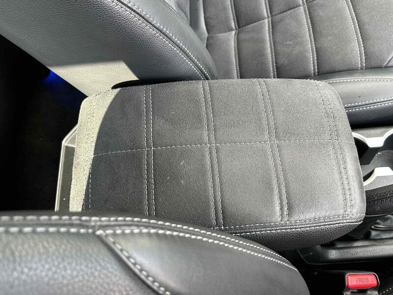 Mitsubishi DI-D DC Barbarian X Pickup 2.2 Automatic Diesel Pickup Automatic Diesel Pickup Automatic Diesel