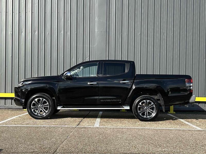 Mitsubishi 2.2 DI-D DC Barbarian Pickup Double Cab 4dr Diesel Auto 4WD Euro 6 (s/s) (150 ps) Pickup Automatic Diesel Pickup Automatic Diesel