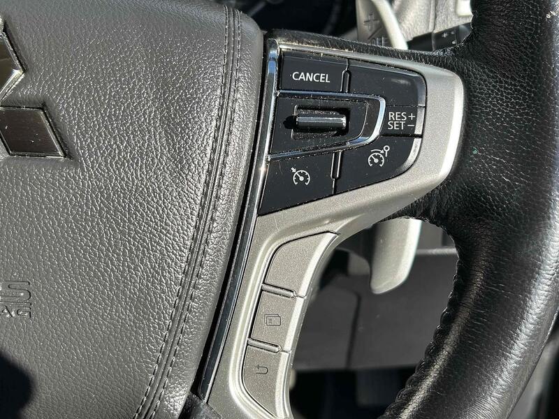 Mitsubishi 2.2 DI-D DC Barbarian Pickup Double Cab 4dr Diesel Auto 4WD Euro 6 (s/s) (150 ps) Pickup Automatic Diesel Pickup Automatic Diesel