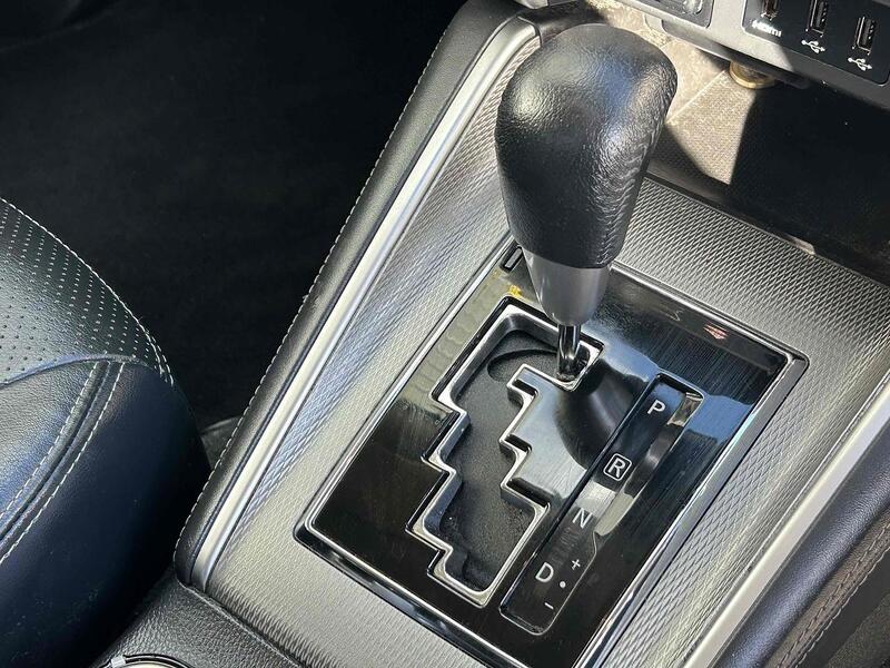 Mitsubishi 2.2 DI-D DC Barbarian Pickup Double Cab 4dr Diesel Auto 4WD Euro 6 (s/s) (150 ps) Pickup Automatic Diesel Pickup Automatic Diesel