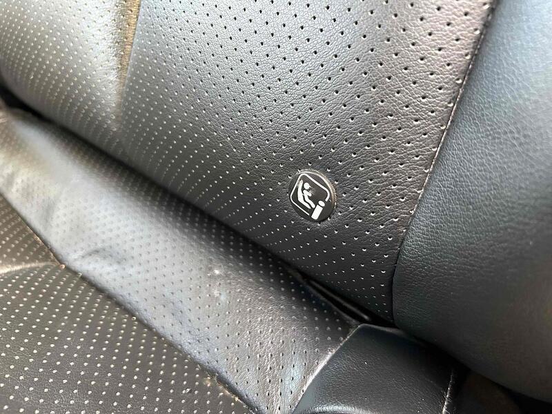 Mitsubishi 2.2 DI-D DC Barbarian Pickup Double Cab 4dr Diesel Auto 4WD Euro 6 (s/s) (150 ps) Pickup Automatic Diesel Pickup Automatic Diesel