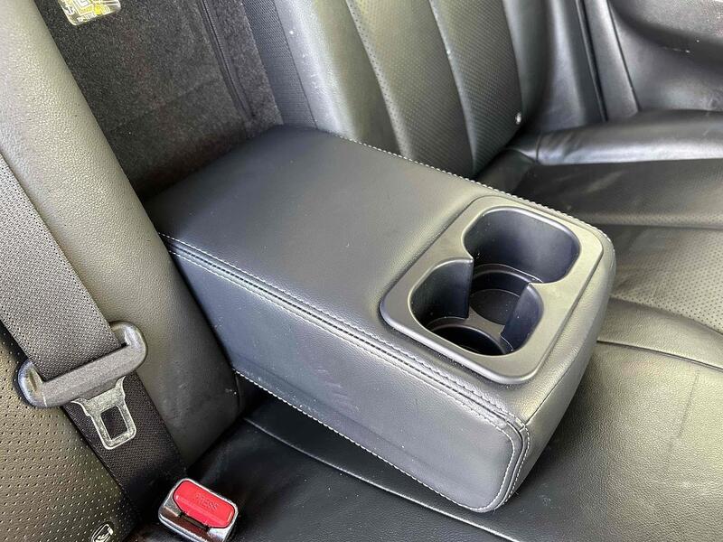 Mitsubishi 2.2 DI-D DC Barbarian Pickup Double Cab 4dr Diesel Auto 4WD Euro 6 (s/s) (150 ps) Pickup Automatic Diesel Pickup Automatic Diesel