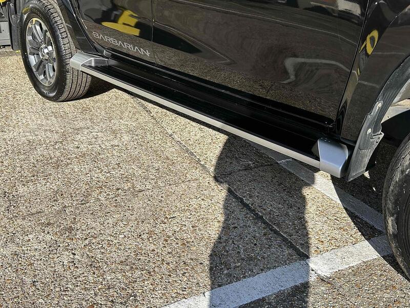 Mitsubishi 2.2 DI-D DC Barbarian Pickup Double Cab 4dr Diesel Auto 4WD Euro 6 (s/s) (150 ps) Pickup Automatic Diesel Pickup Automatic Diesel