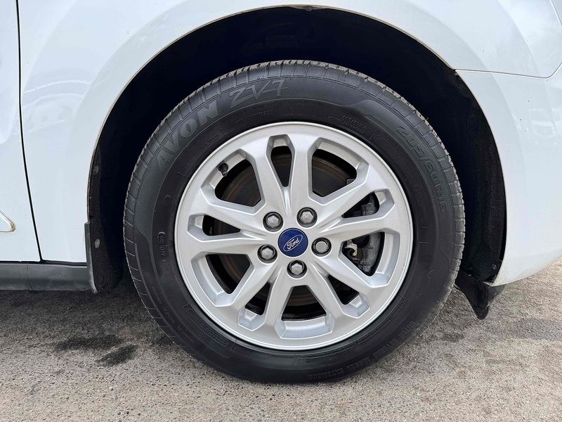 Ford 1.5 200 EcoBlue Limited Panel Van 5dr Diesel Manual L1 Euro 6 (s/s) (120 ps) Panel Van Manual Diesel Panel Van Manual Diesel