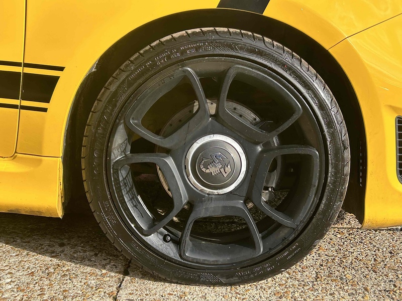 Abarth 1.4 T-Jet Trofeo Hatchback 3dr Petrol Manual Euro 6 (160 bhp)