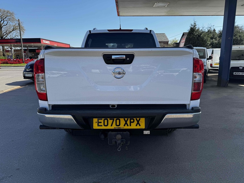 Nissan dCi Tekna Pickup 2.3 Automatic Diesel Pickup Automatic Diesel Pickup Automatic Diesel