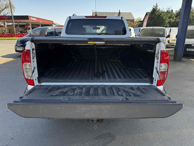 Nissan dCi Tekna Pickup 2.3 Automatic Diesel Pickup Automatic Diesel Pickup Automatic Diesel