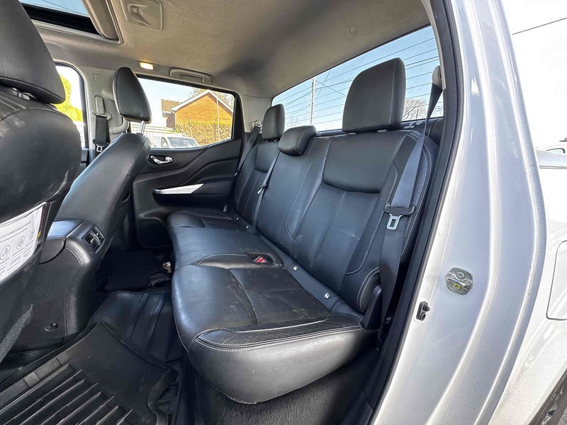 Nissan dCi Tekna Pickup 2.3 Automatic Diesel Pickup Automatic Diesel Pickup Automatic Diesel