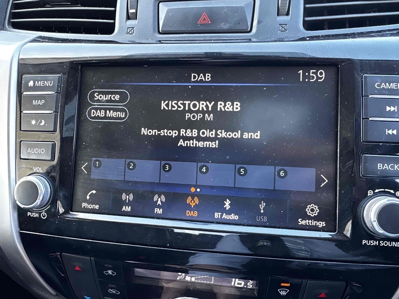 Nissan dCi Tekna Pickup 2.3 Automatic Diesel Pickup Automatic Diesel Pickup Automatic Diesel