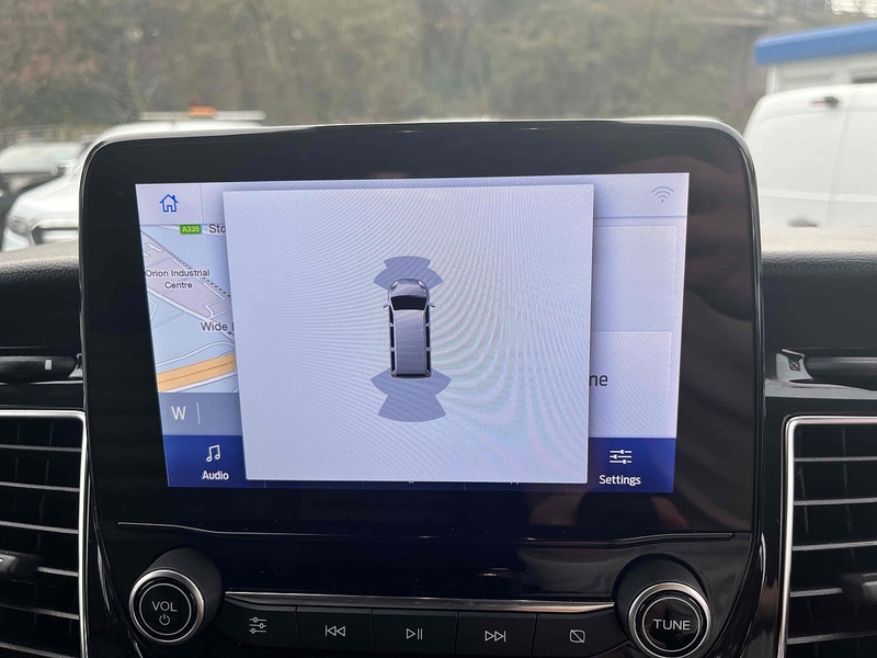 Ford 320 EcoBlue Titanium Minibus 2.0 Automatic Diesel Minibus Automatic Diesel Minibus Automatic Diesel