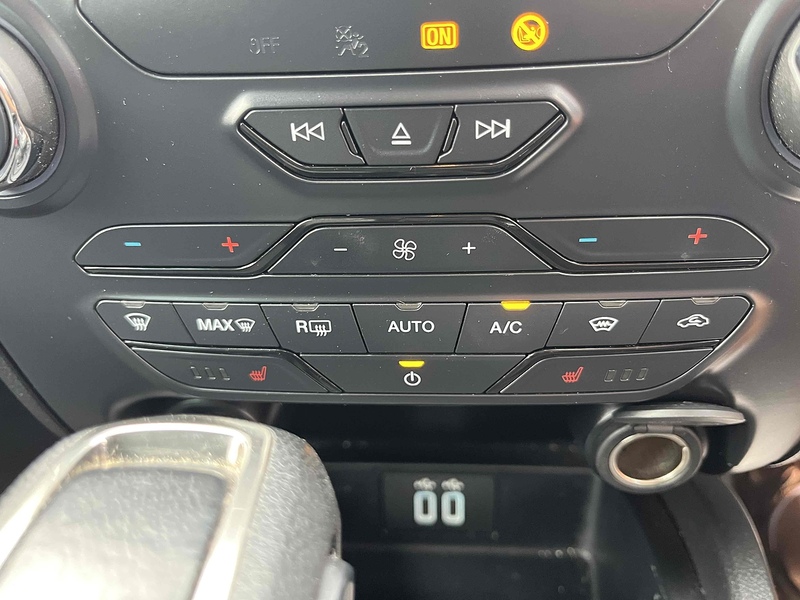 Ford 2.0 EcoBlue Wildtrak Pickup Double Cab 4dr Diesel Auto 4WD Euro 6 (s/s) (213 ps) Pickup Automatic Diesel