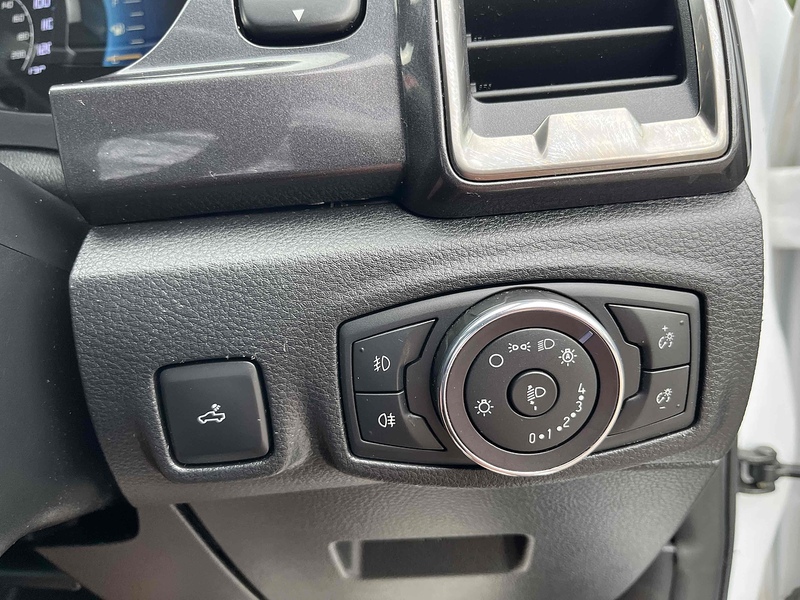 Ford 2.0 EcoBlue Wildtrak Pickup Double Cab 4dr Diesel Auto 4WD Euro 6 (s/s) (213 ps) Pickup Automatic Diesel