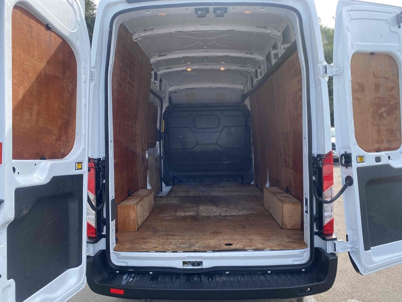 Ford 350 EcoBlue Leader Panel Van 2.0 Manual Diesel Panel Van Manual Diesel Panel Van Manual Diesel